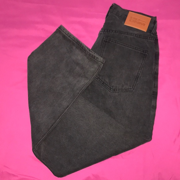 Asymmetric Straight Leg Black Jeans - US 2 - Picture 4 of 6